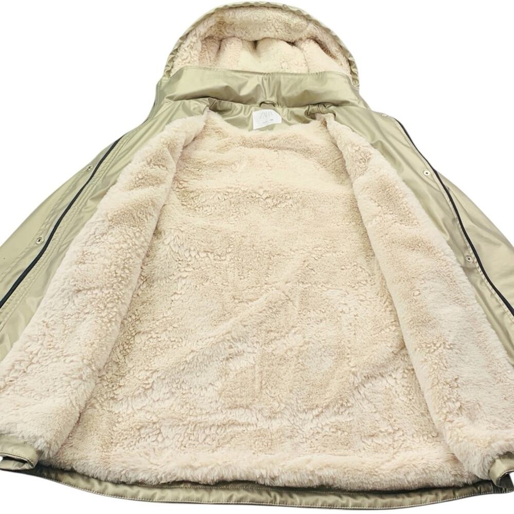 Zara Kids Matte Gold Rubberized Hooded Raincoat Parka Jacket 11 12 Sherpa Fleece - Picture 4 of 9